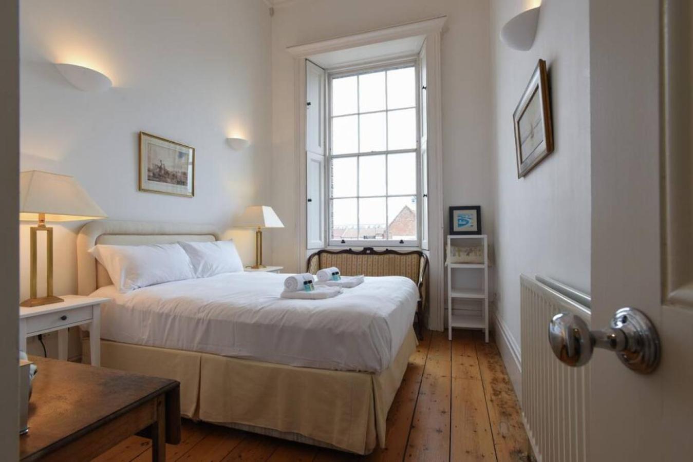 Air Maison - Naval Officers Quarters Flat Gosport Exterior photo